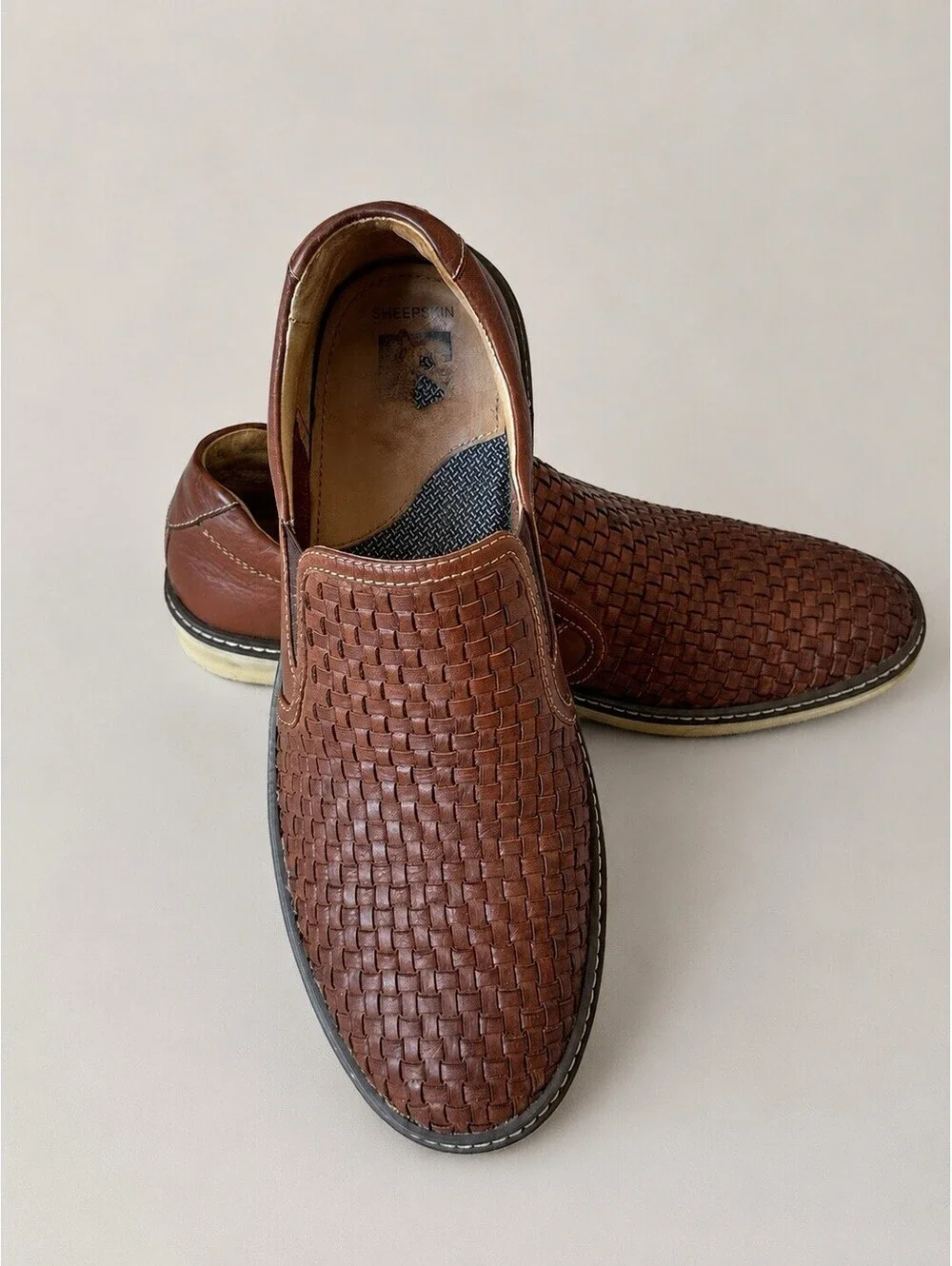 Johnston & Murphy McGuffey Men’s 10M Woven Leather Loafers Quiet Luxury